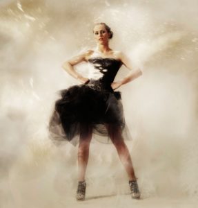 studio Lingerie fotografie waarin kracht en creativiteit samenkomen in beeld