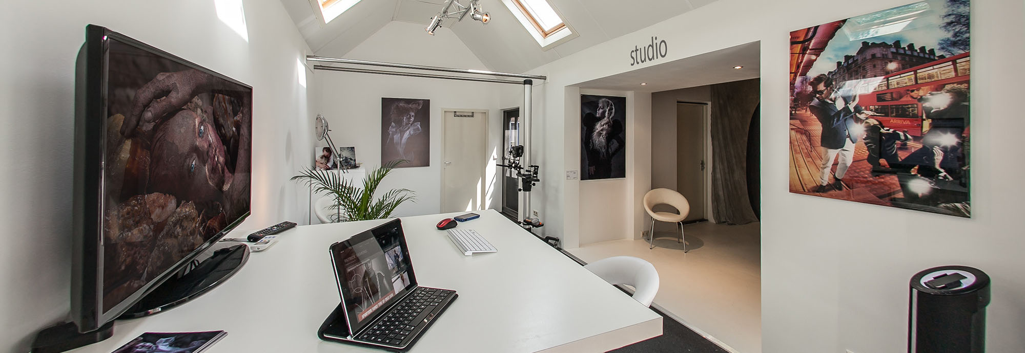 Fotograaf Amersfoort Utrecht Amsterdam in moderne fotostudio Nijkerkerveen